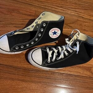 Converse Chuck Taylor high top